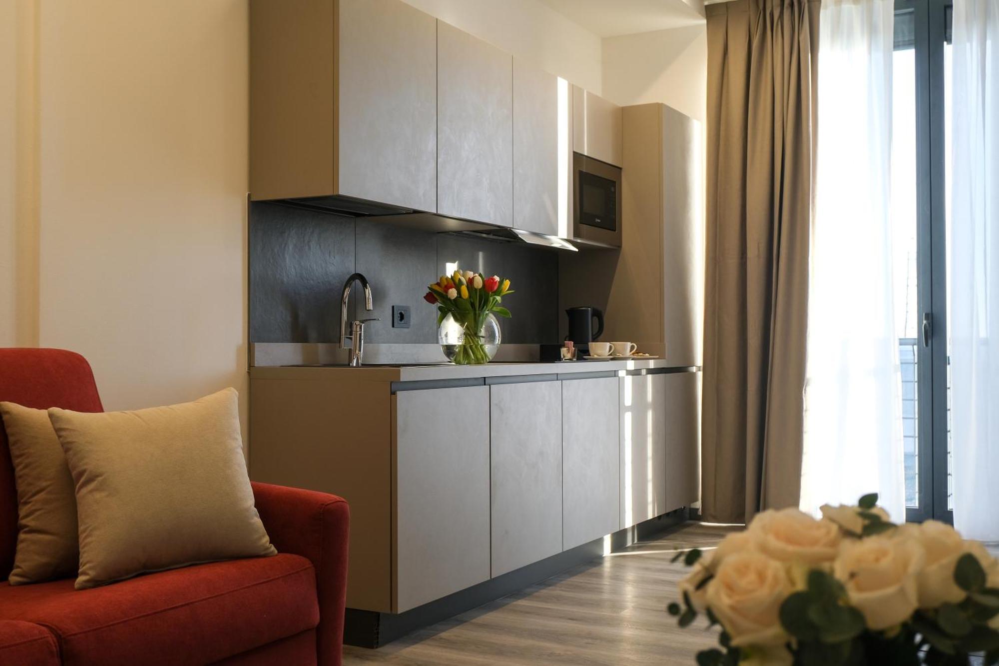 Emerald Green Residence Caldiero ภายนอก รูปภาพ